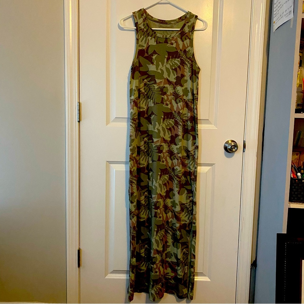Eddie Bauer Size Small Camouflage Floral Sleeveless Maxi Dress